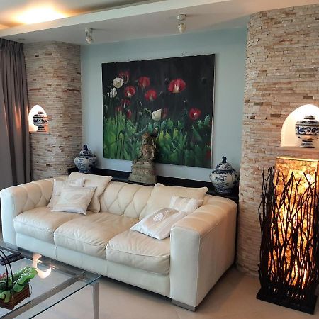 Karon Beach Apartment Sea View Екстер'єр фото