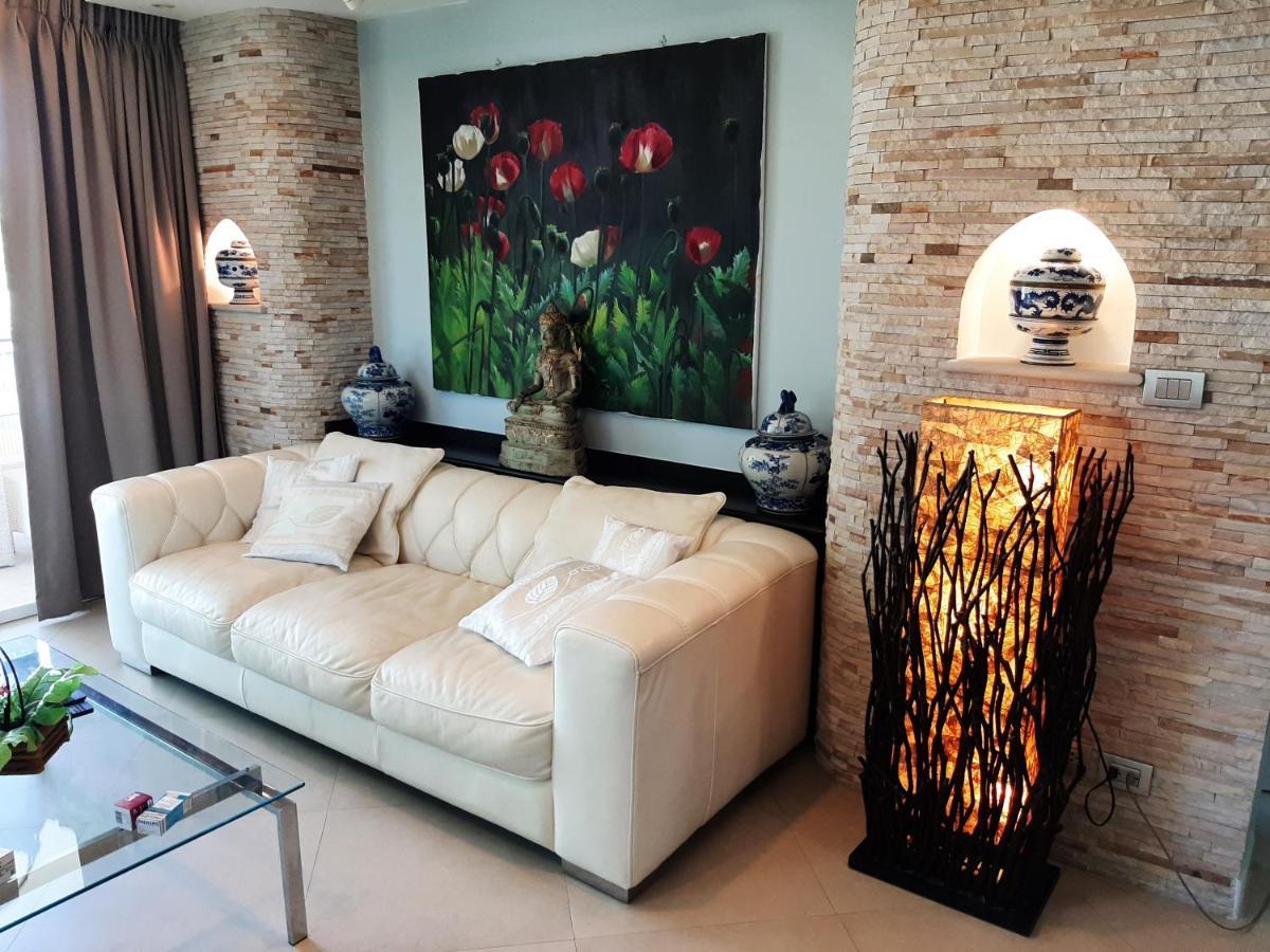 Karon Beach Apartment Sea View Екстер'єр фото