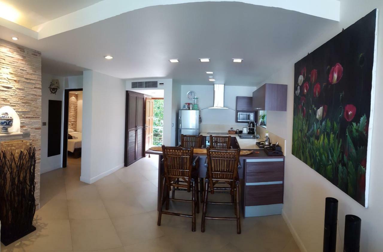 Karon Beach Apartment Sea View Екстер'єр фото